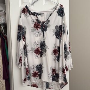 Daniel Rainn Floral V-Neck Tunic in Black, Red, and Gray